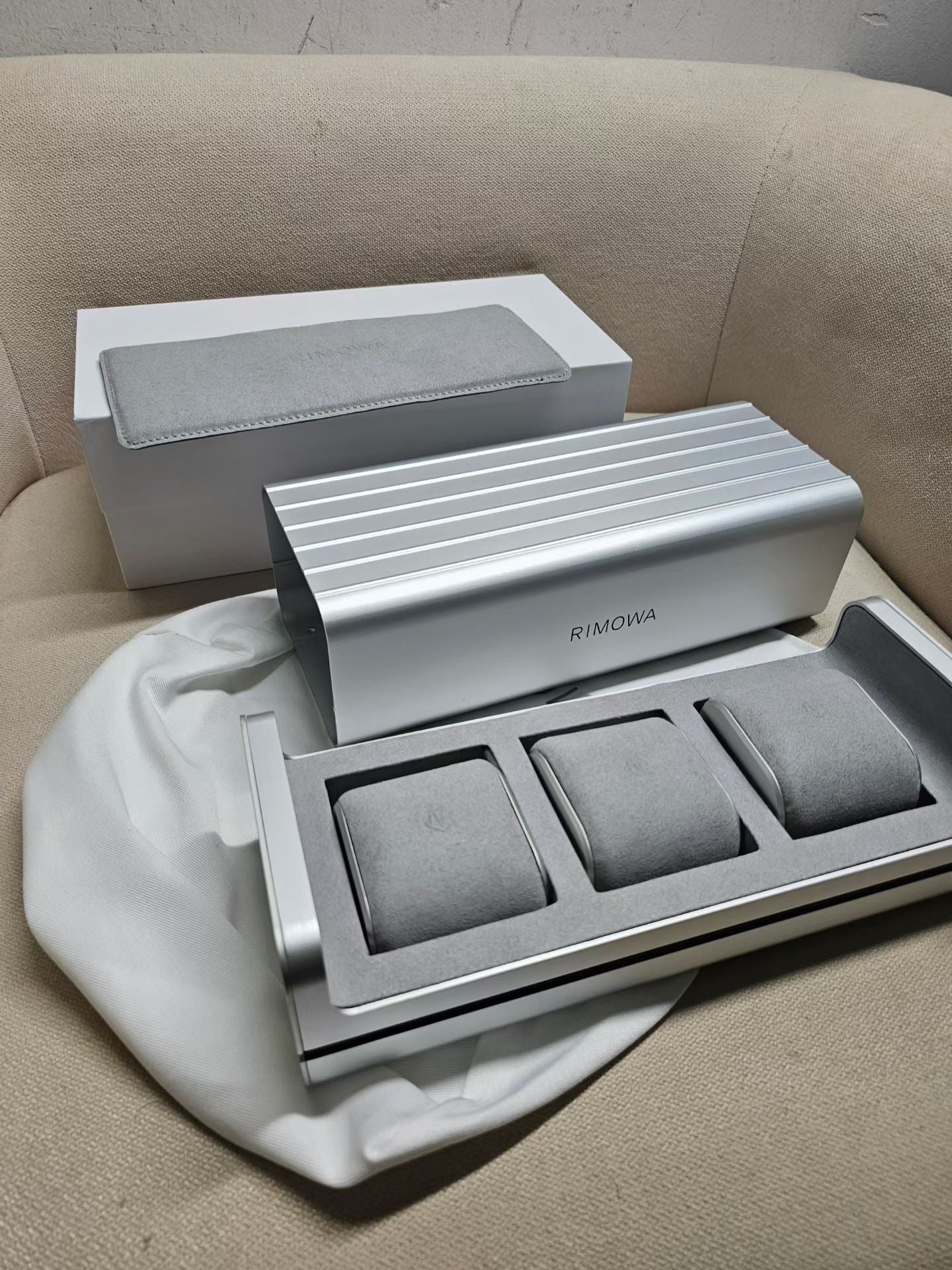RIMOWA ALUMINIUM WATCH CASE
