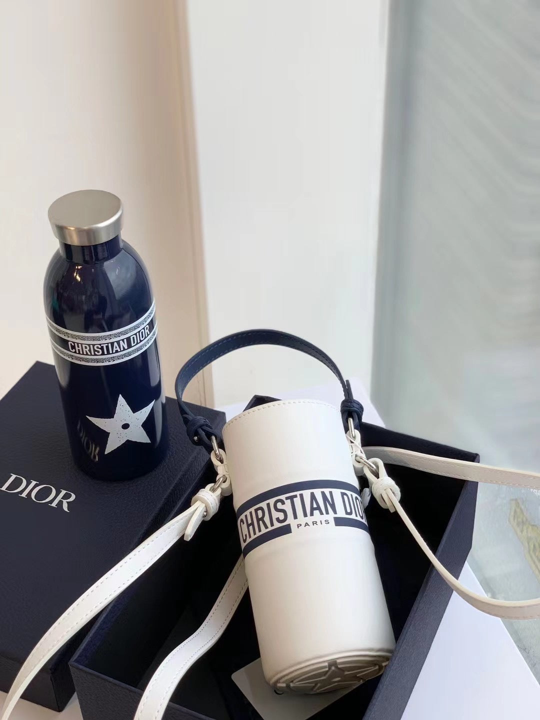 CUSTOM VIBE STAINLESS STEEL BOTTLE