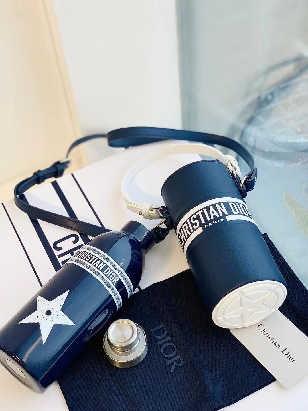 CUSTOM VIBE STAINLESS STEEL BOTTLE