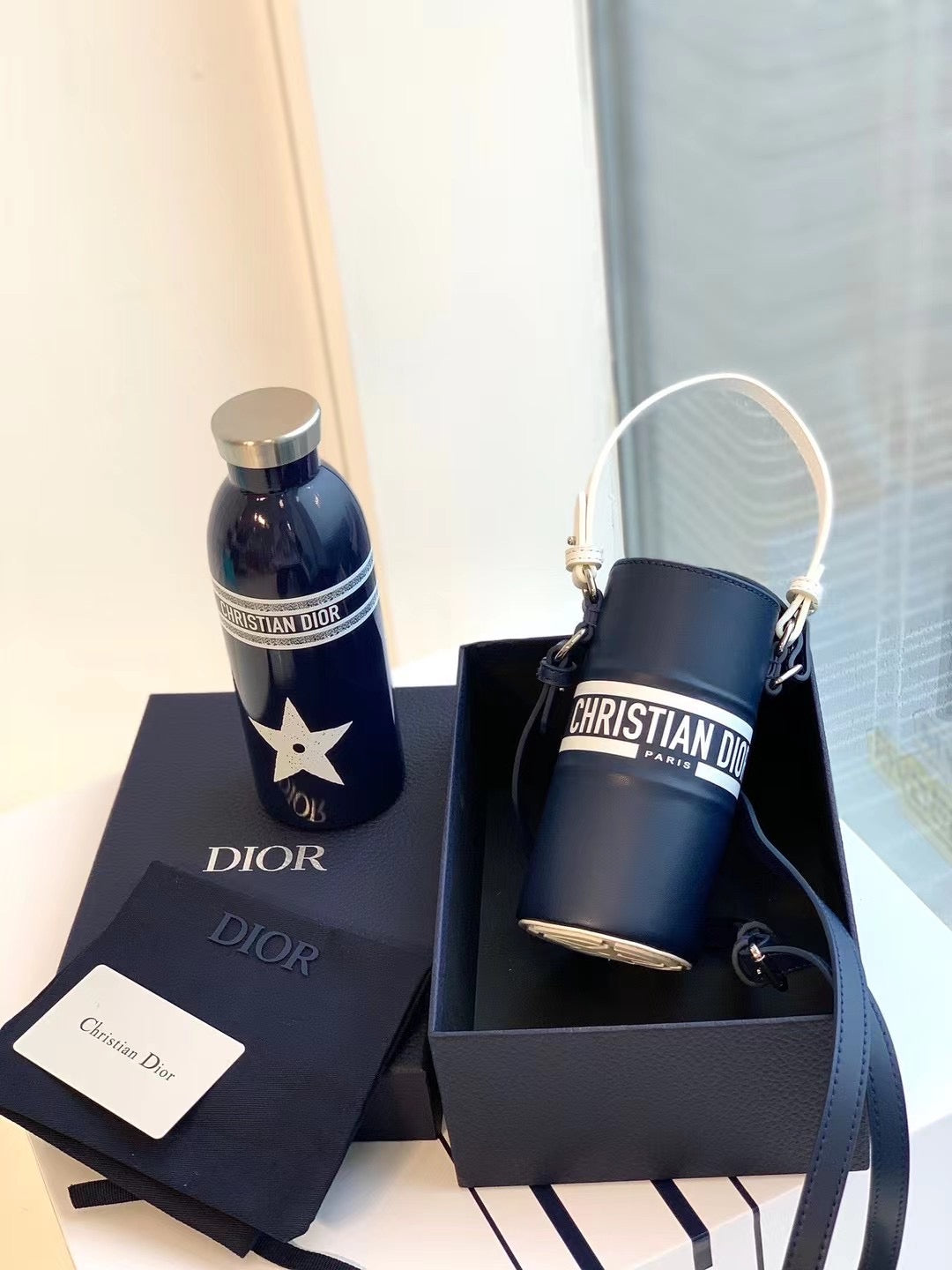 CUSTOM VIBE STAINLESS STEEL BOTTLE