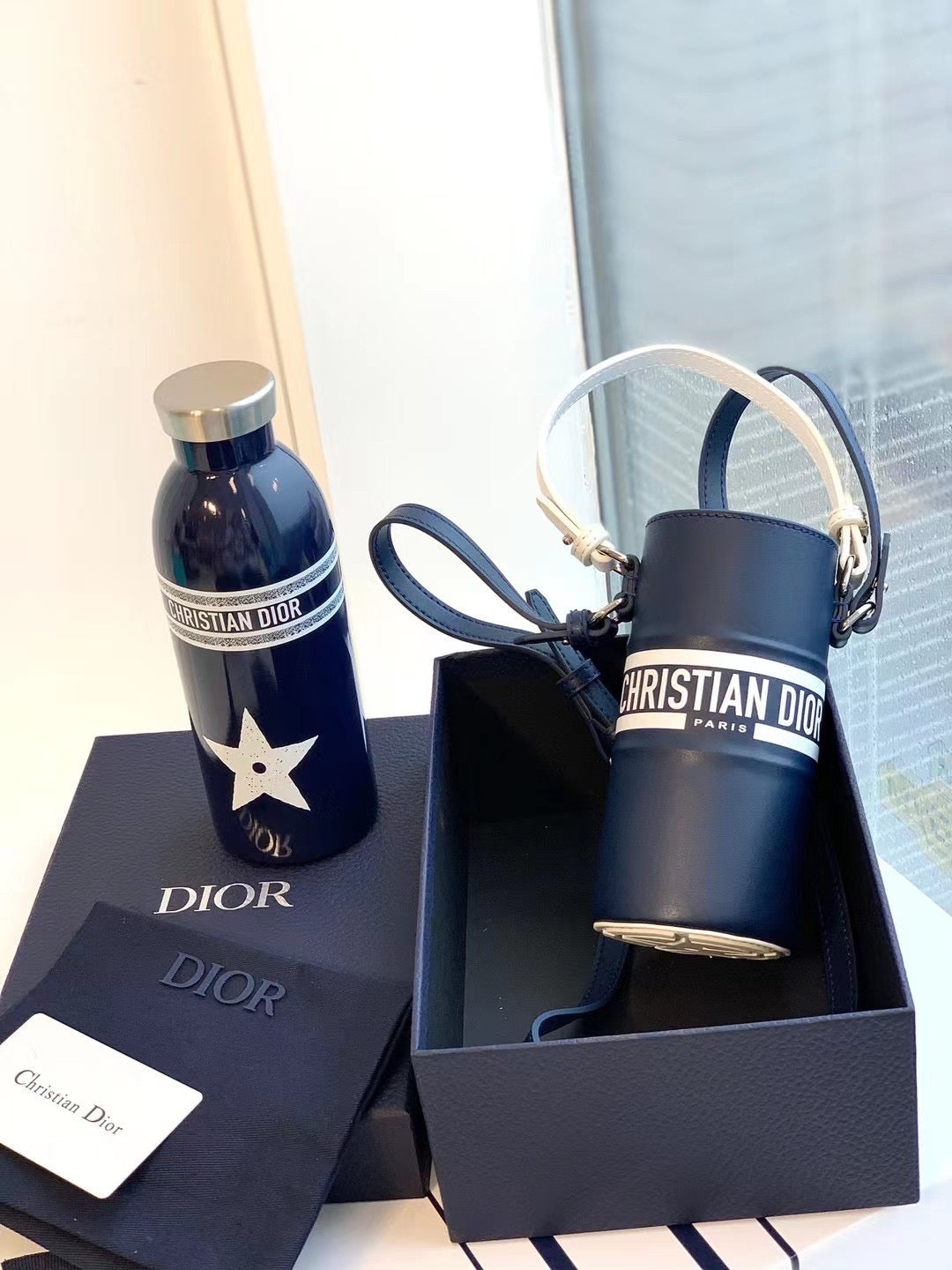 CUSTOM VIBE STAINLESS STEEL BOTTLE