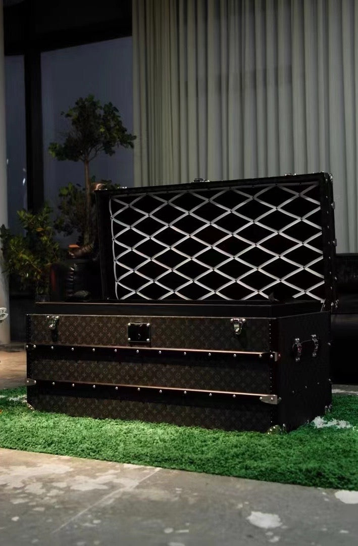 CUSTOM LV BLACK TRUNK