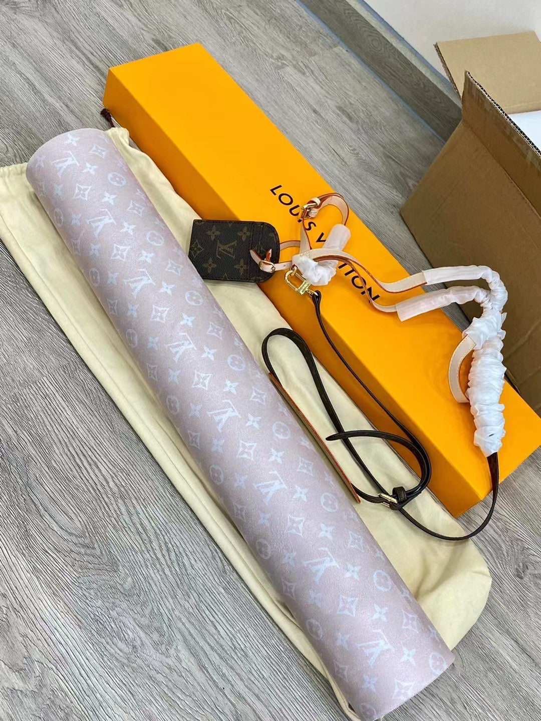 CUSTOM YOGA MAT