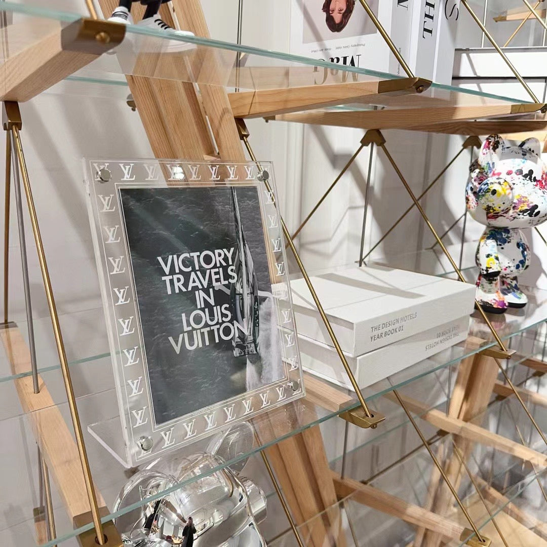 CUSTOM TRANSPARENT PICTURE FRAME