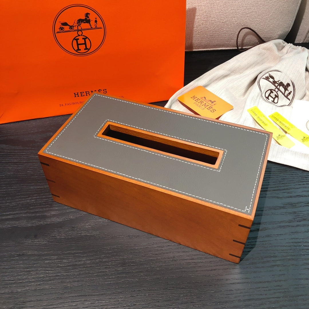 Issue Place HERMES PLEIADE TISSUE BOX – THE VAULT CHAMBER™