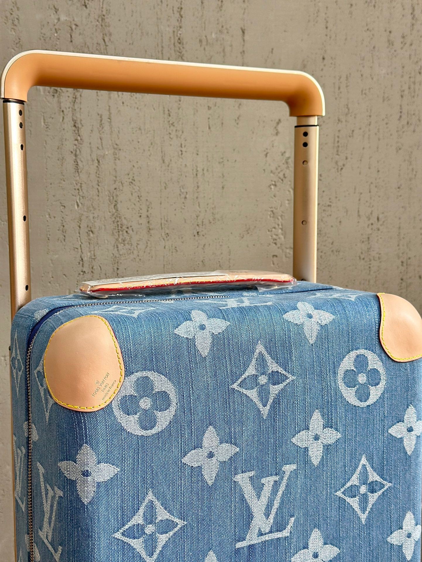 CUSTOM CANVAS CABIN 37L HORIZON 55 SUITCASE