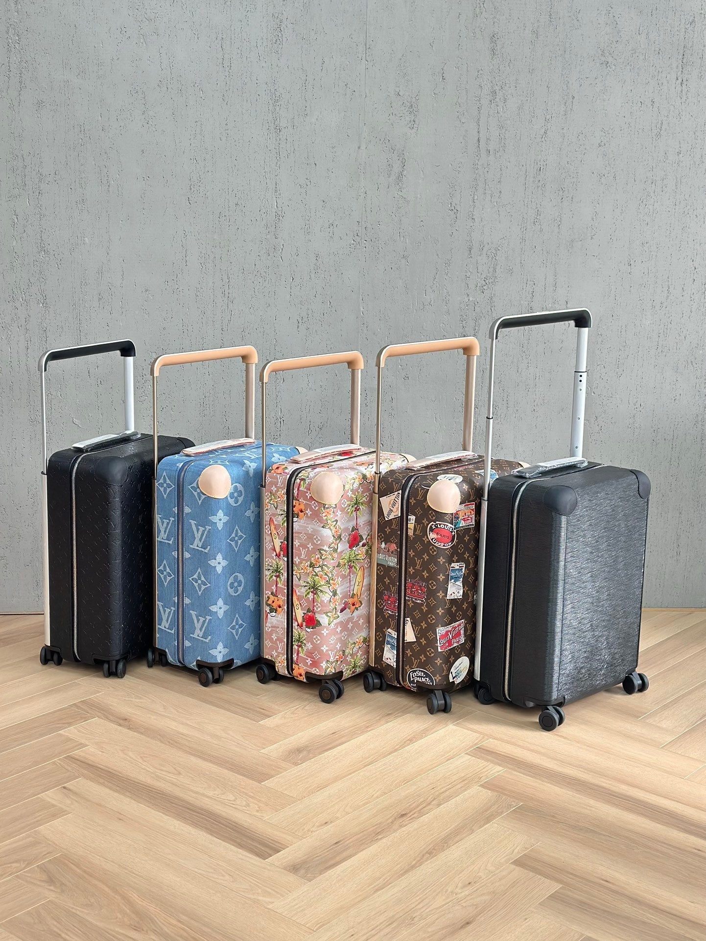 CUSTOM SUMMER SURFING CABIN 37L HORIZON 55 SUITCASE