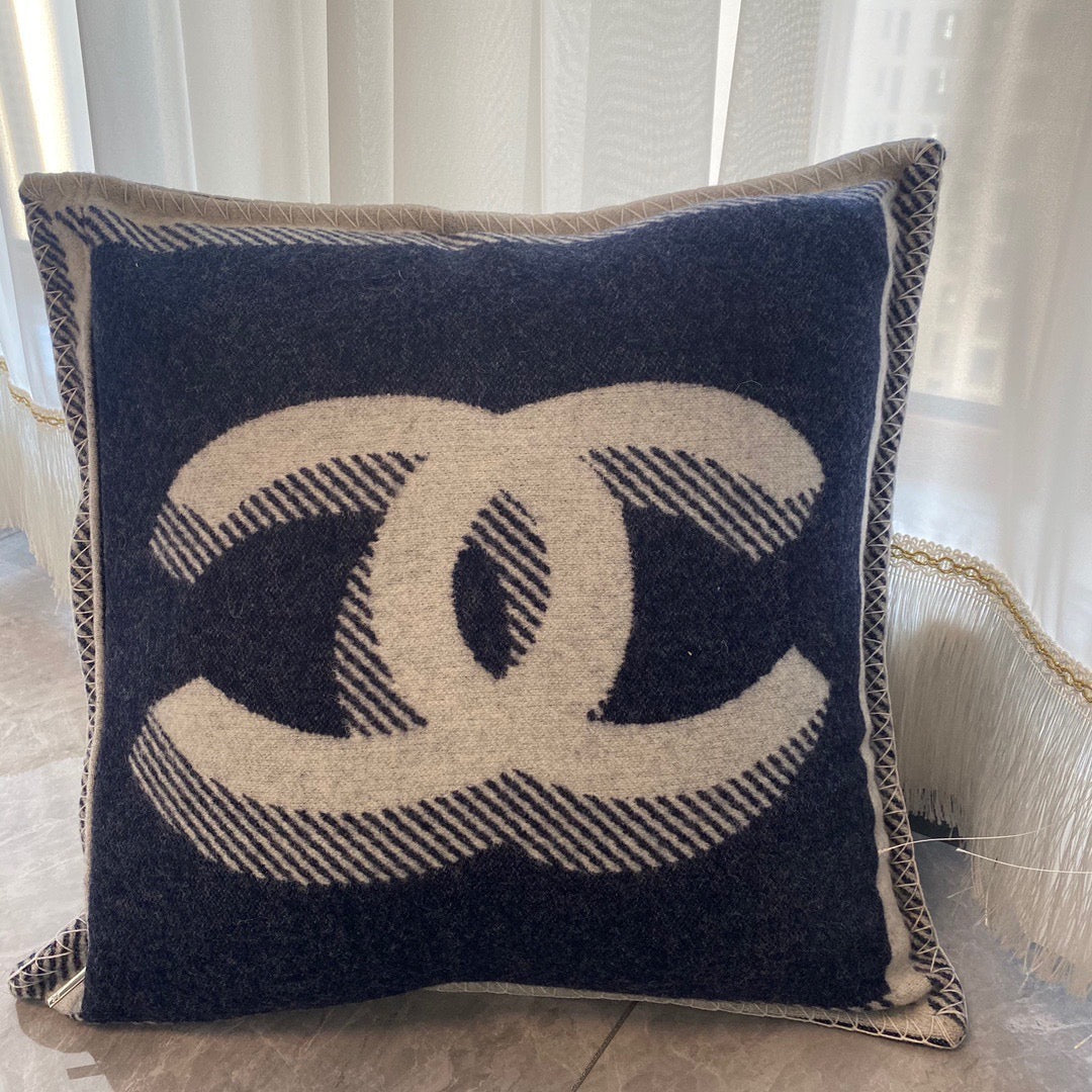 COCO WOOL THROW PILLOW 2.0