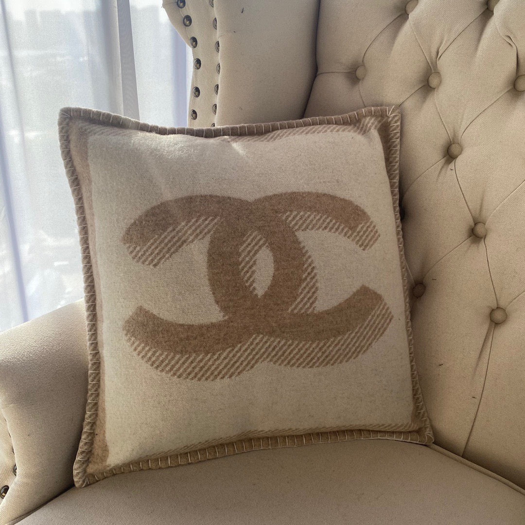 COCO WOOL THROW PILLOW 2.0