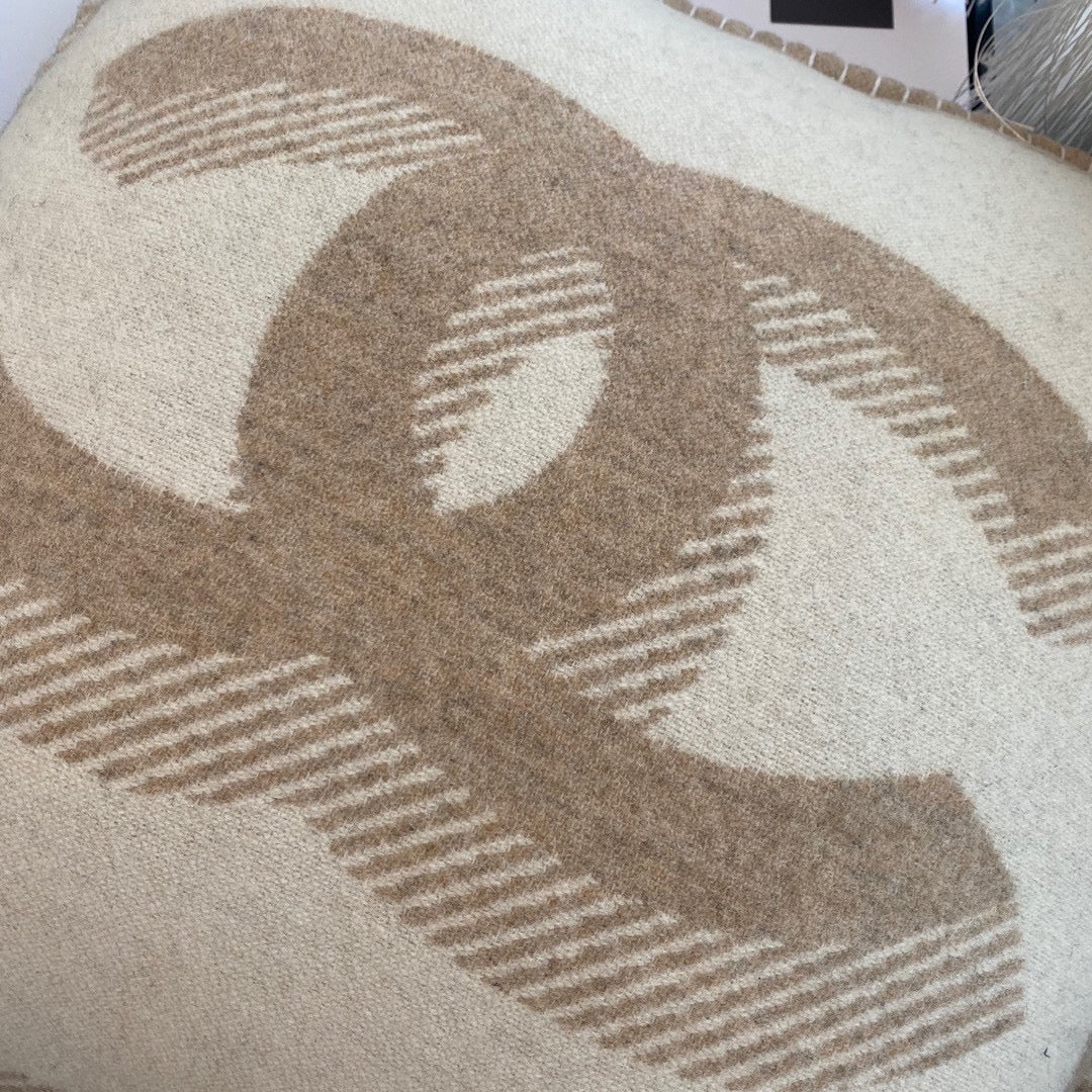 COCO WOOL THROW PILLOW 2.0