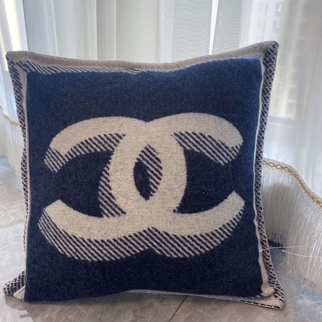 COCO WOOL THROW PILLOW 2.0