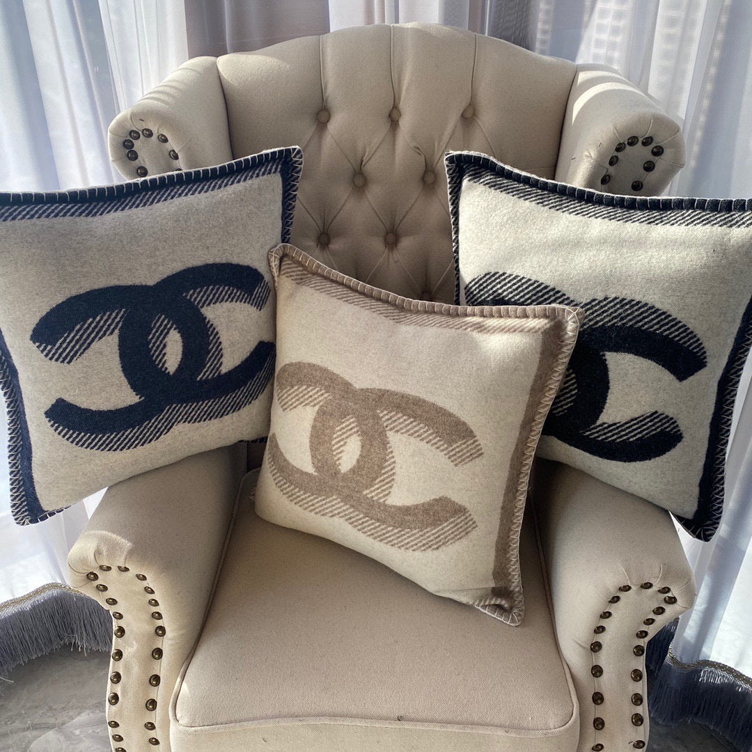 COCO WOOL THROW PILLOW 2.0