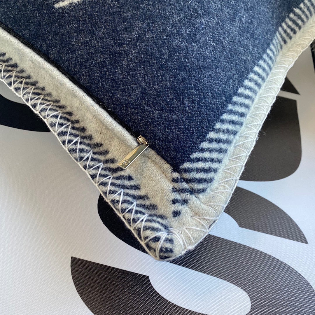 COCO WOOL THROW PILLOW 2.0