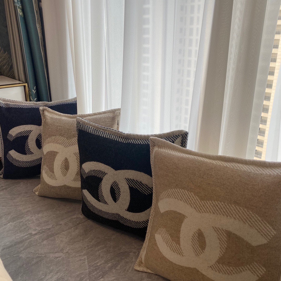 COCO WOOL THROW PILLOW 2.0