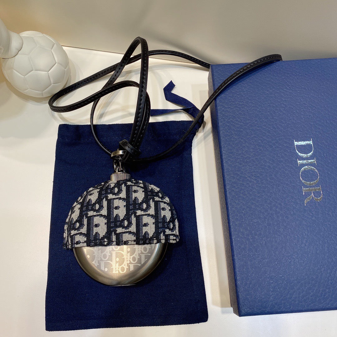 CUSTOM MONOGRAM AQUA FLASK