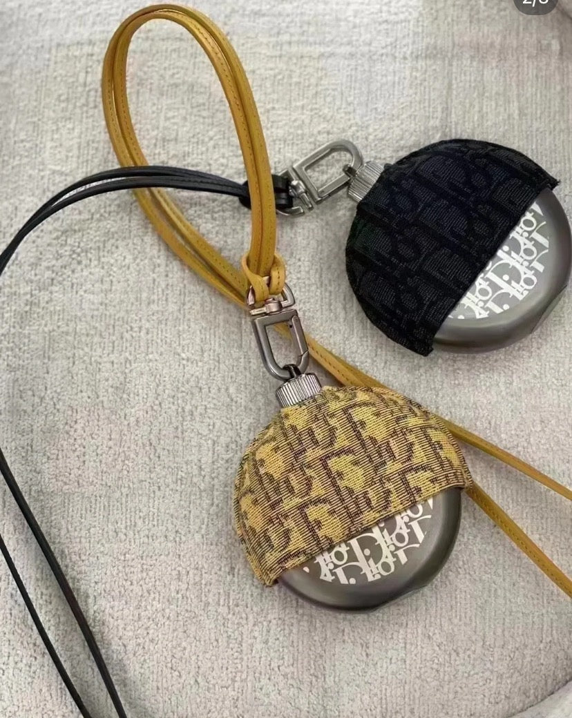 CUSTOM MONOGRAM AQUA FLASK