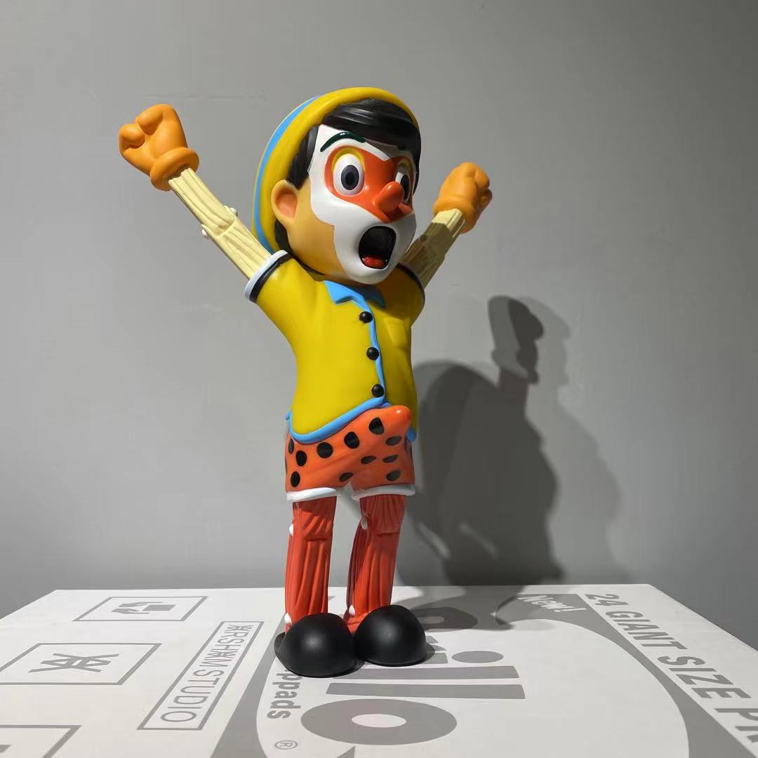 PINOCCHIO FIGURES CLASSIC (A WOOD AWAKENING)