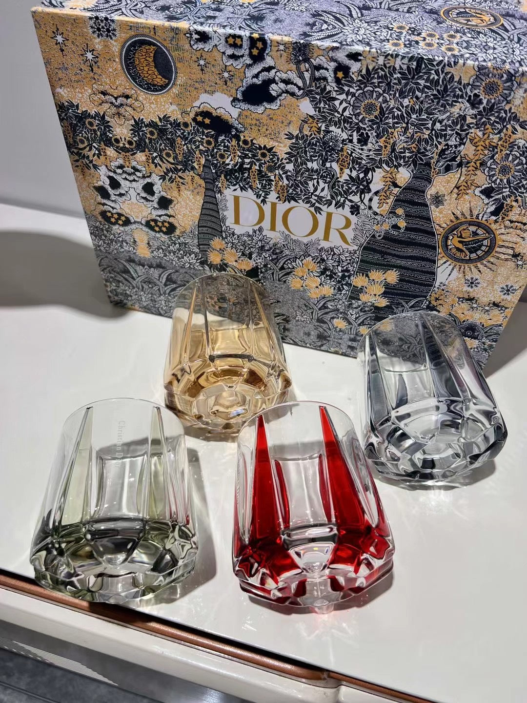 CHRISTIAN 4 GLASS CUP SET