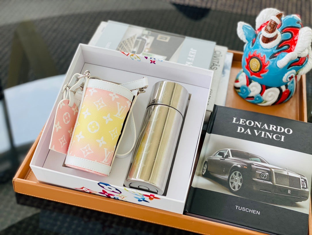 CUSTOM LV THERMOS FLASK