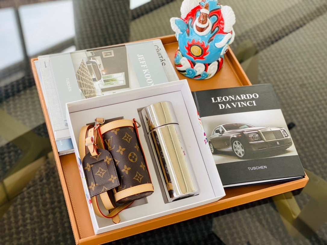 CUSTOM LV THERMOS FLASK