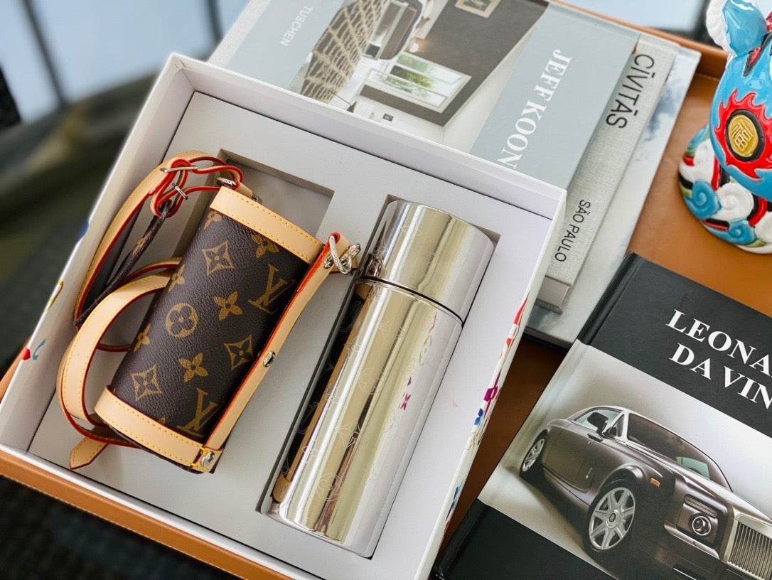CUSTOM LV THERMOS FLASK