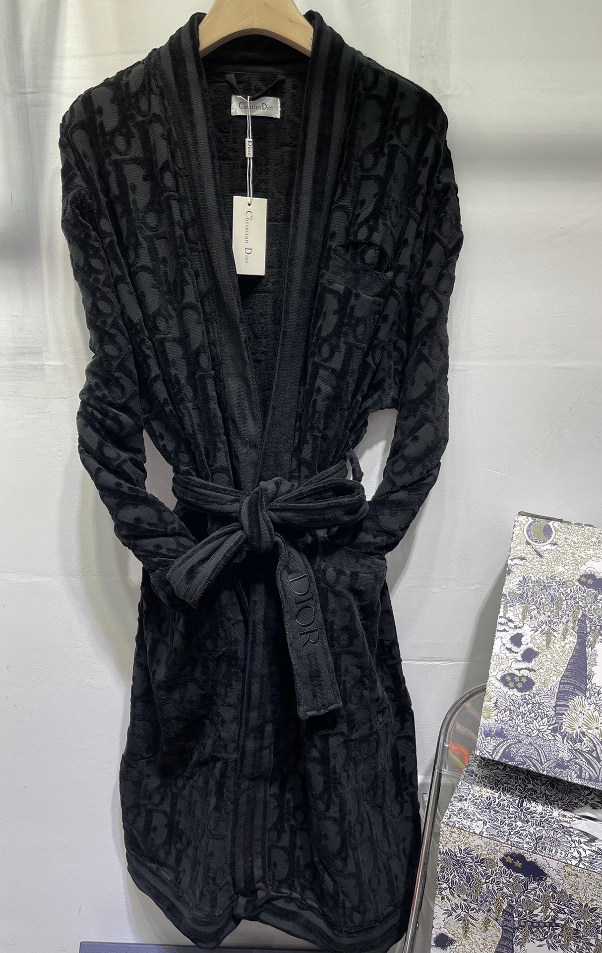 CHRISTIAN OBLIQUE BATH ROBE