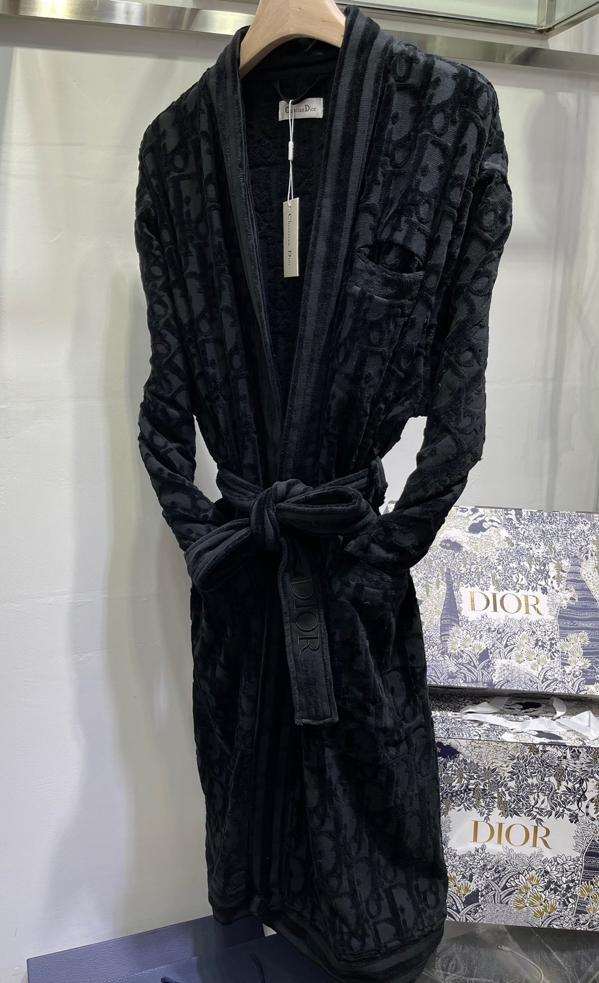 CHRISTIAN OBLIQUE BATH ROBE