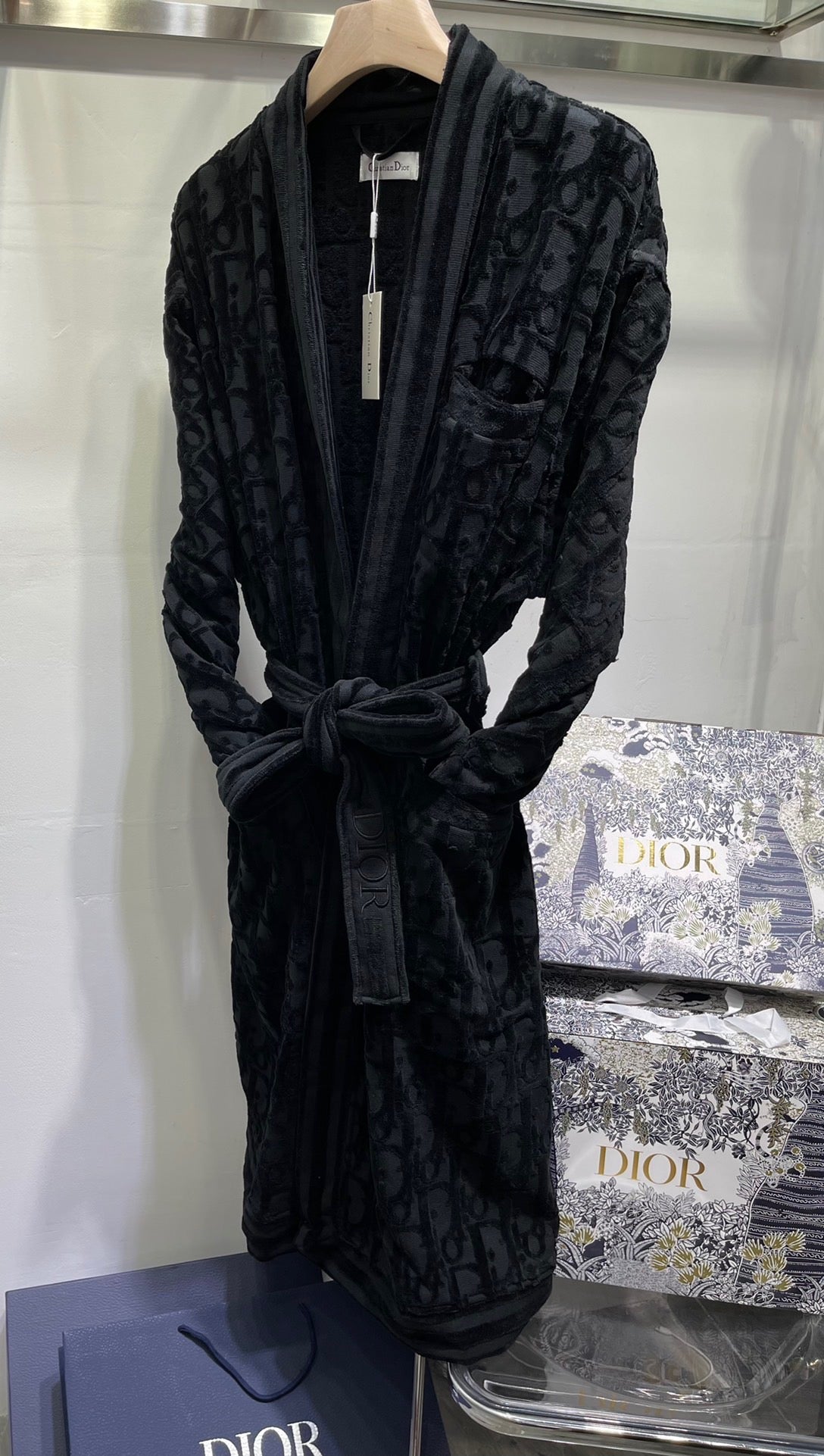 CHRISTIAN OBLIQUE BATH ROBE