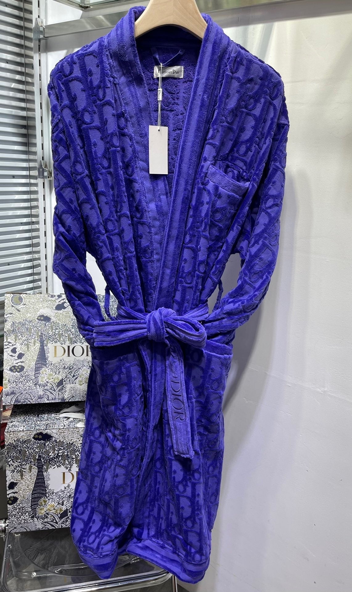 CHRISTIAN OBLIQUE BATH ROBE