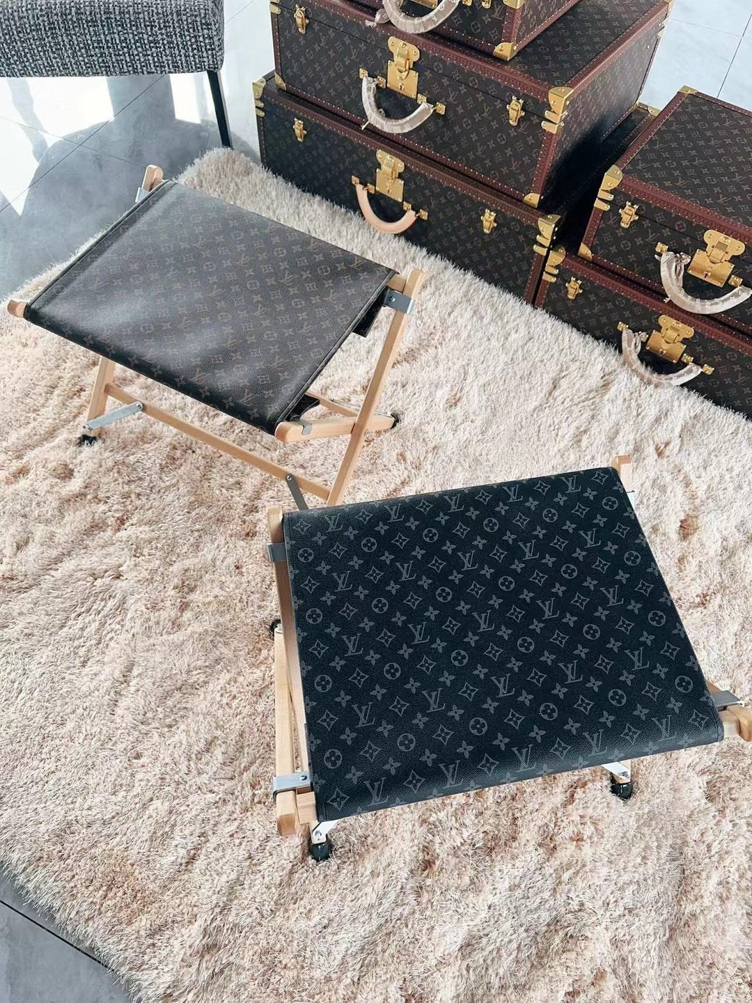 CUSTOM LV FOLDING STOOL