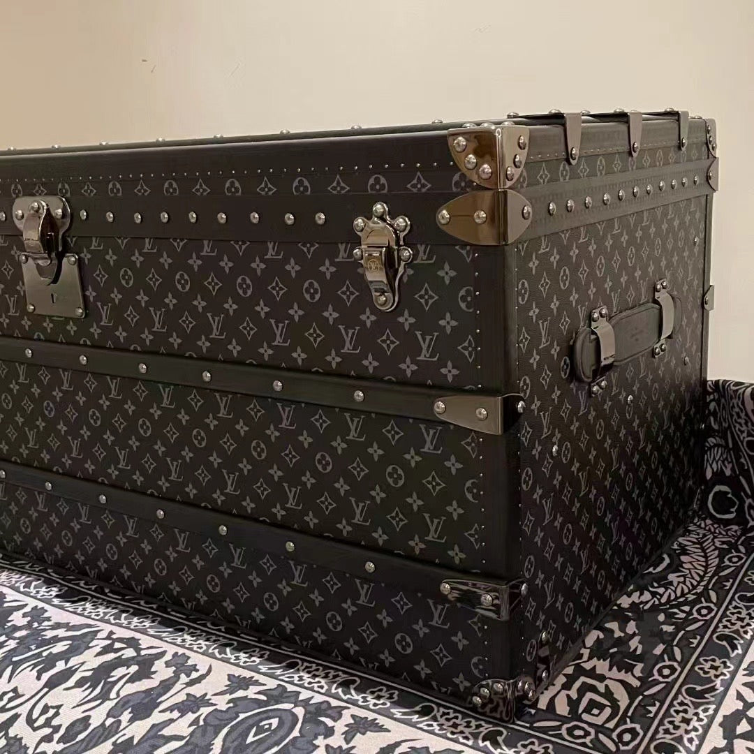 CUSTOM LV BLACK TRUNK