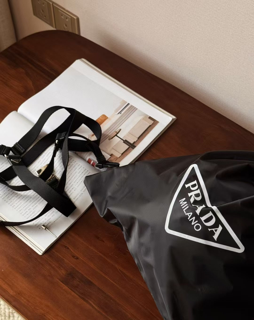PRADA BASKETBALL