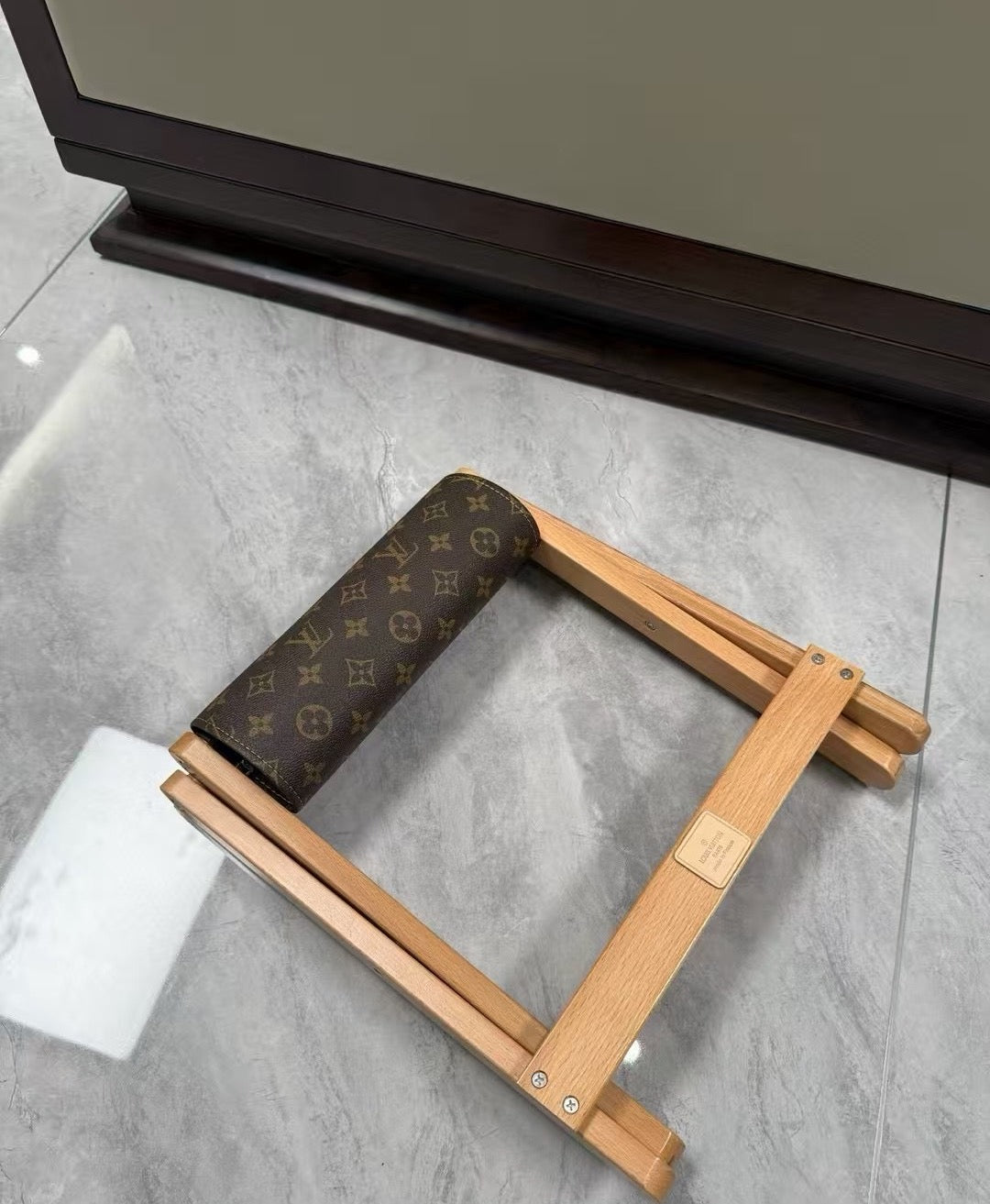 CUSTOM LV BARBECUE STOOL