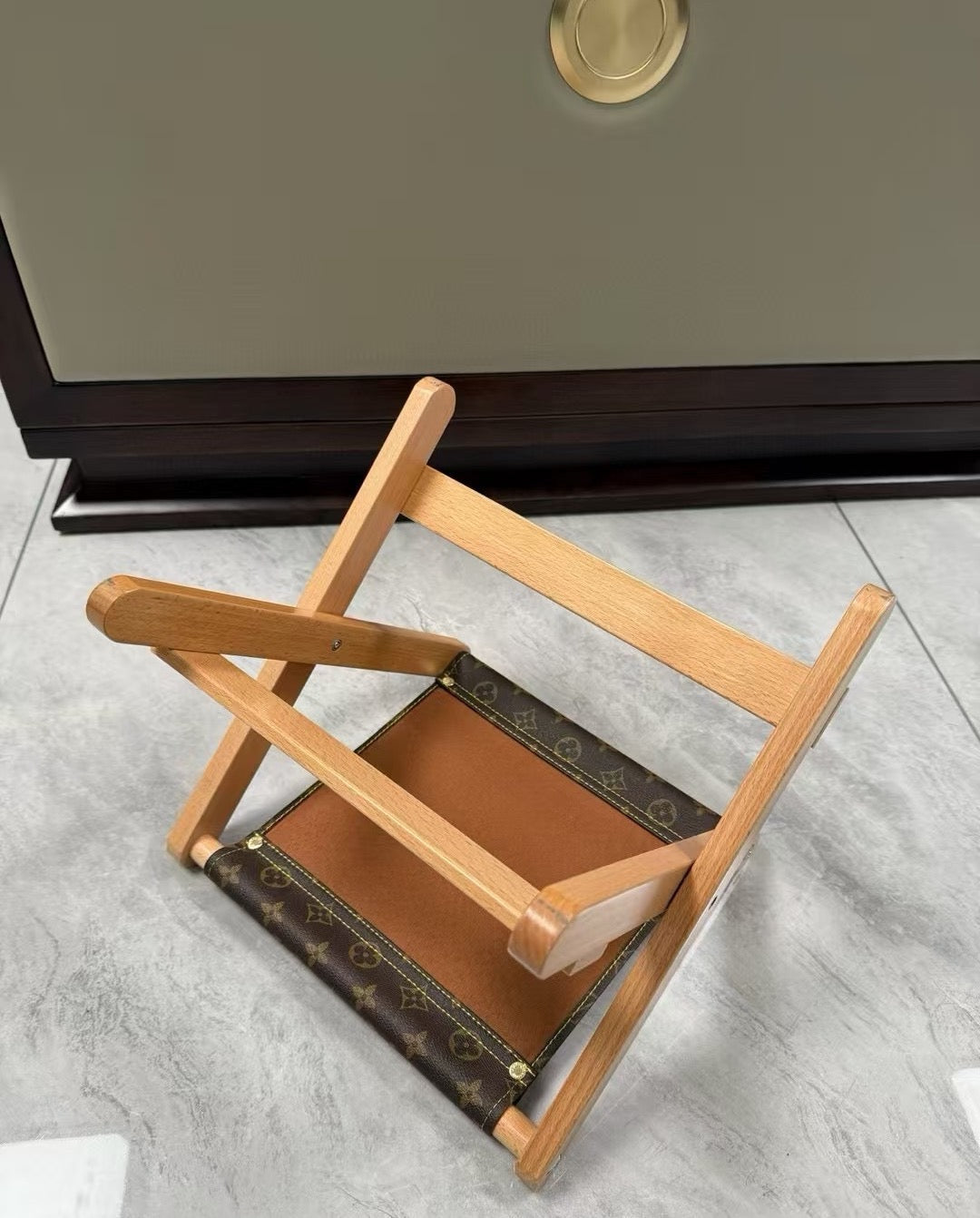 CUSTOM LV BARBECUE STOOL