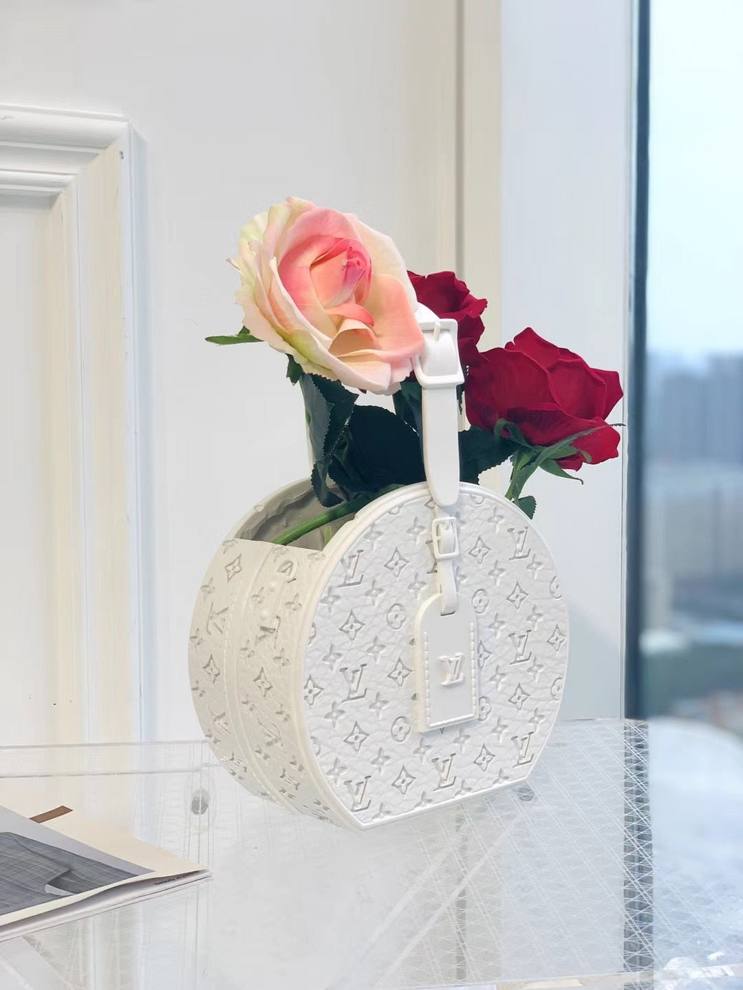 CUSTOM HAT BAG FLOWER VASE