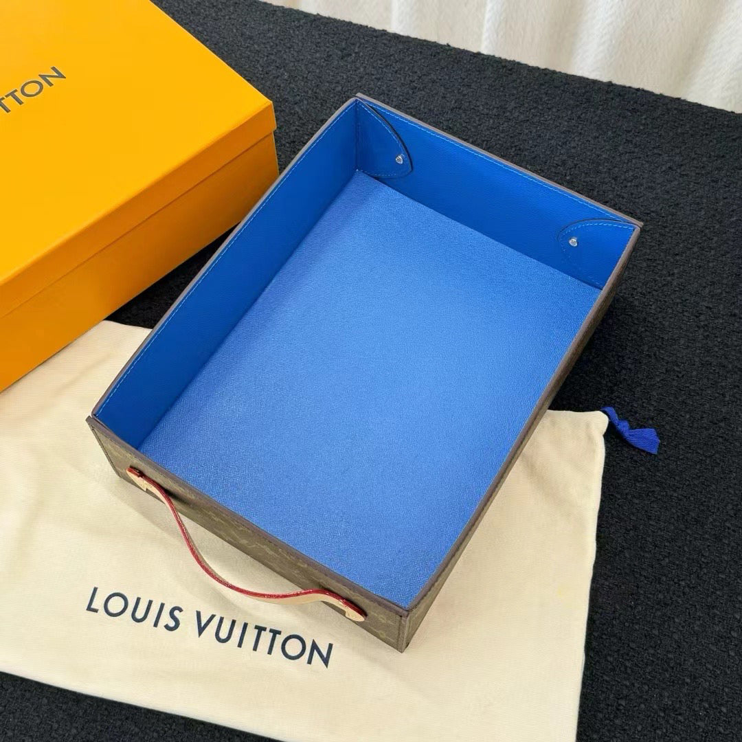 CUSTOM LV DESK TRAY WITH HANDLE