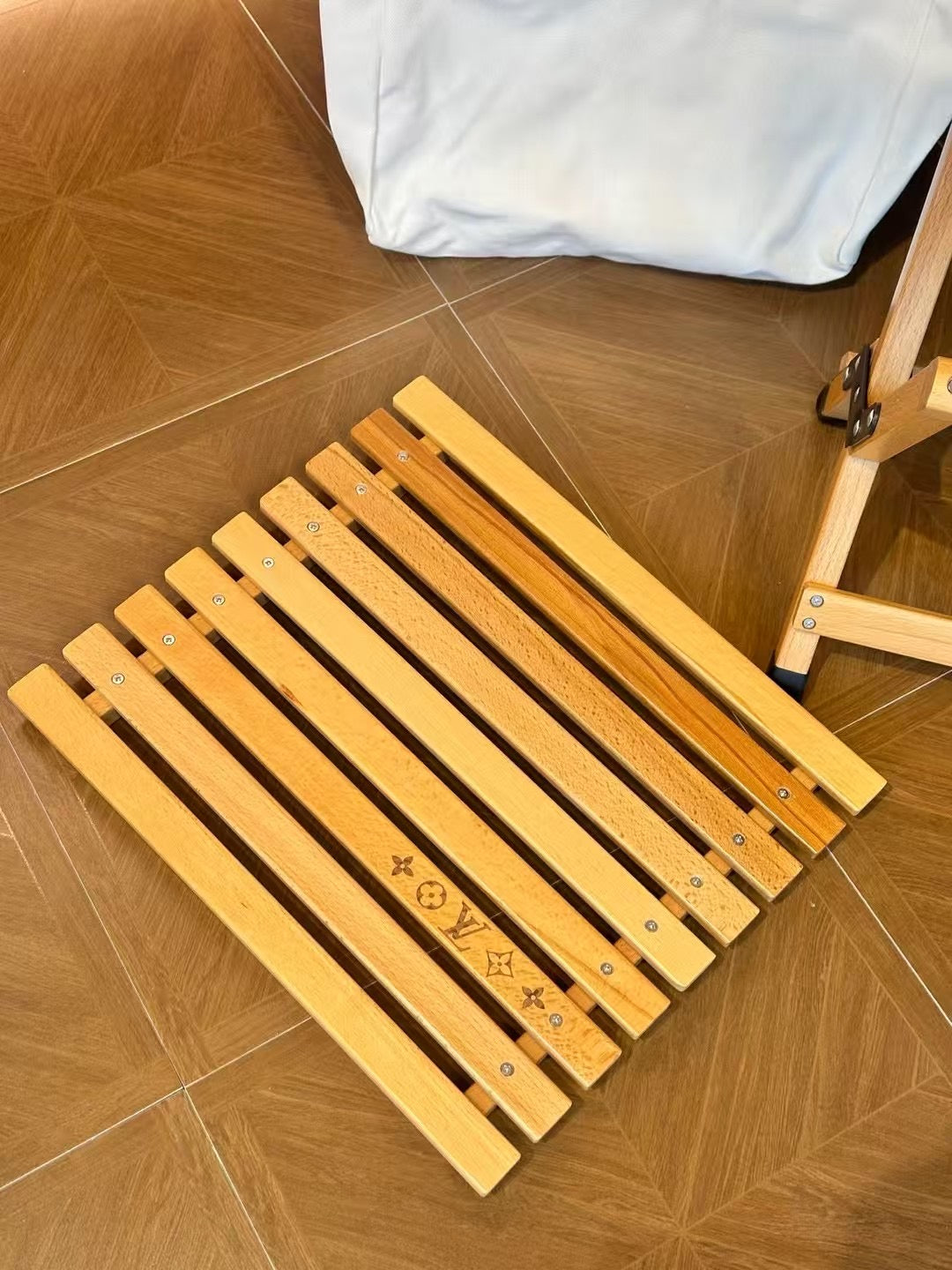CUSTOM LV PICNIC SET