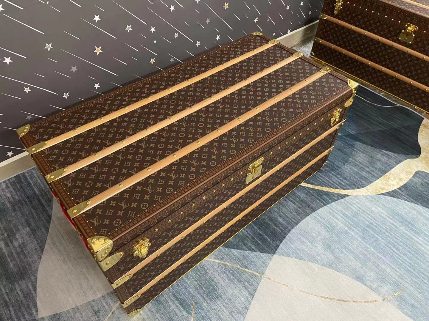 CUSTOM LV BROWN TRUNK