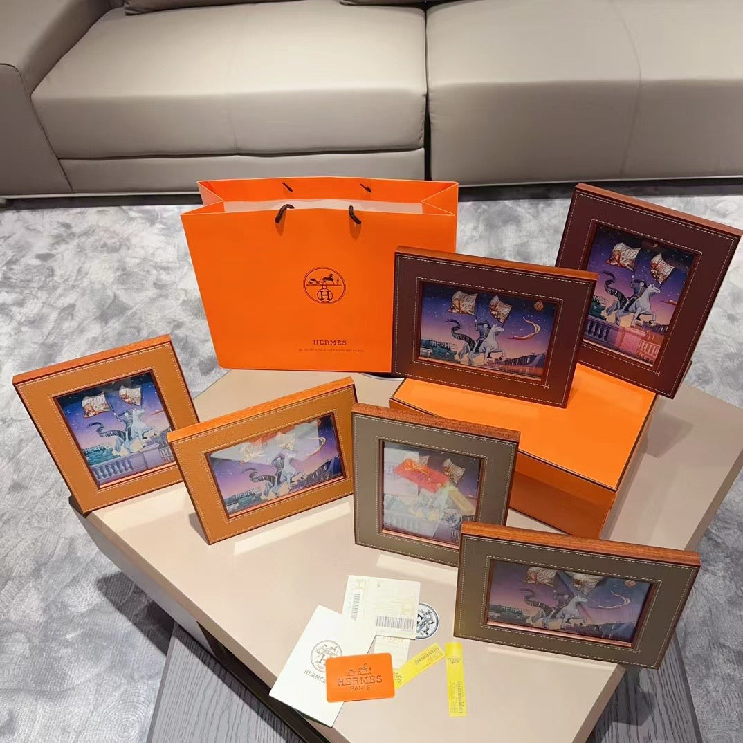 HERMES LEATHER PICTURE FRAME