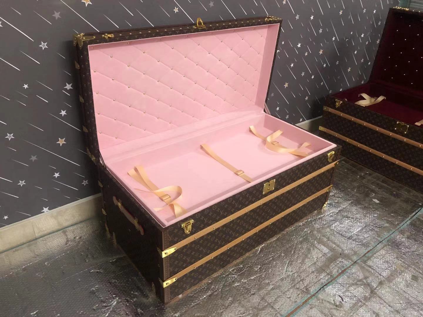 CUSTOM LV BROWN TRUNK