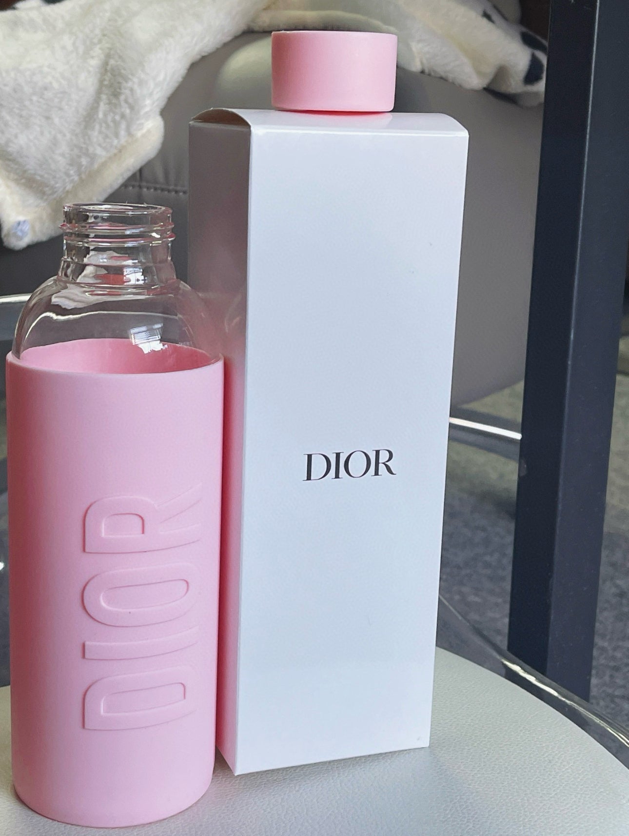 CHRISTIAN PINK WATER BOTTLE