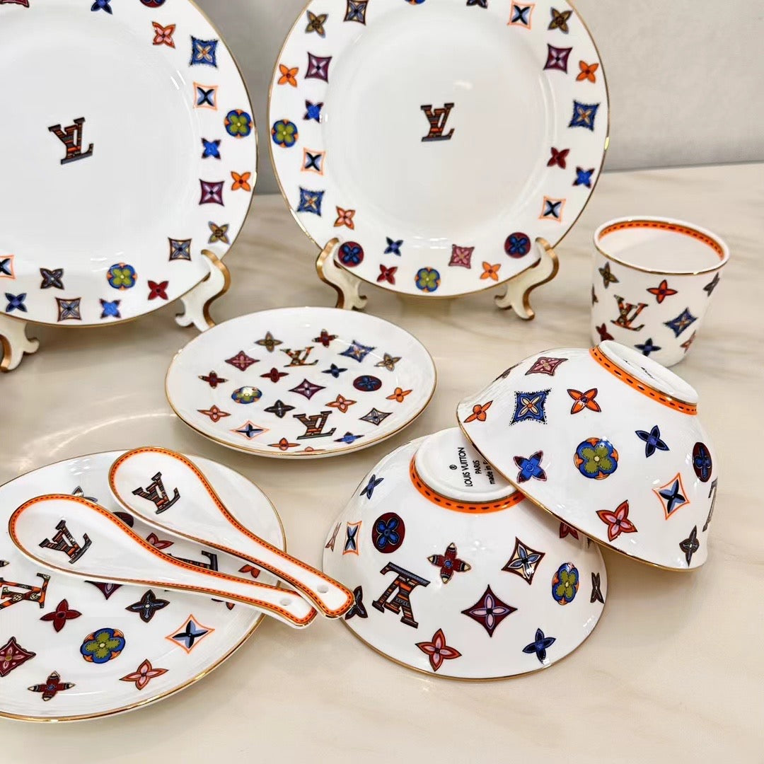 CUSTOM LV DINING TABLEWARE SET