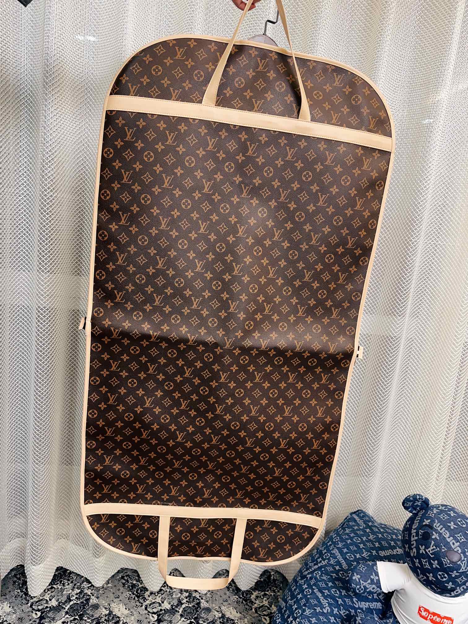 CUSTOM LV GARMENT BAG