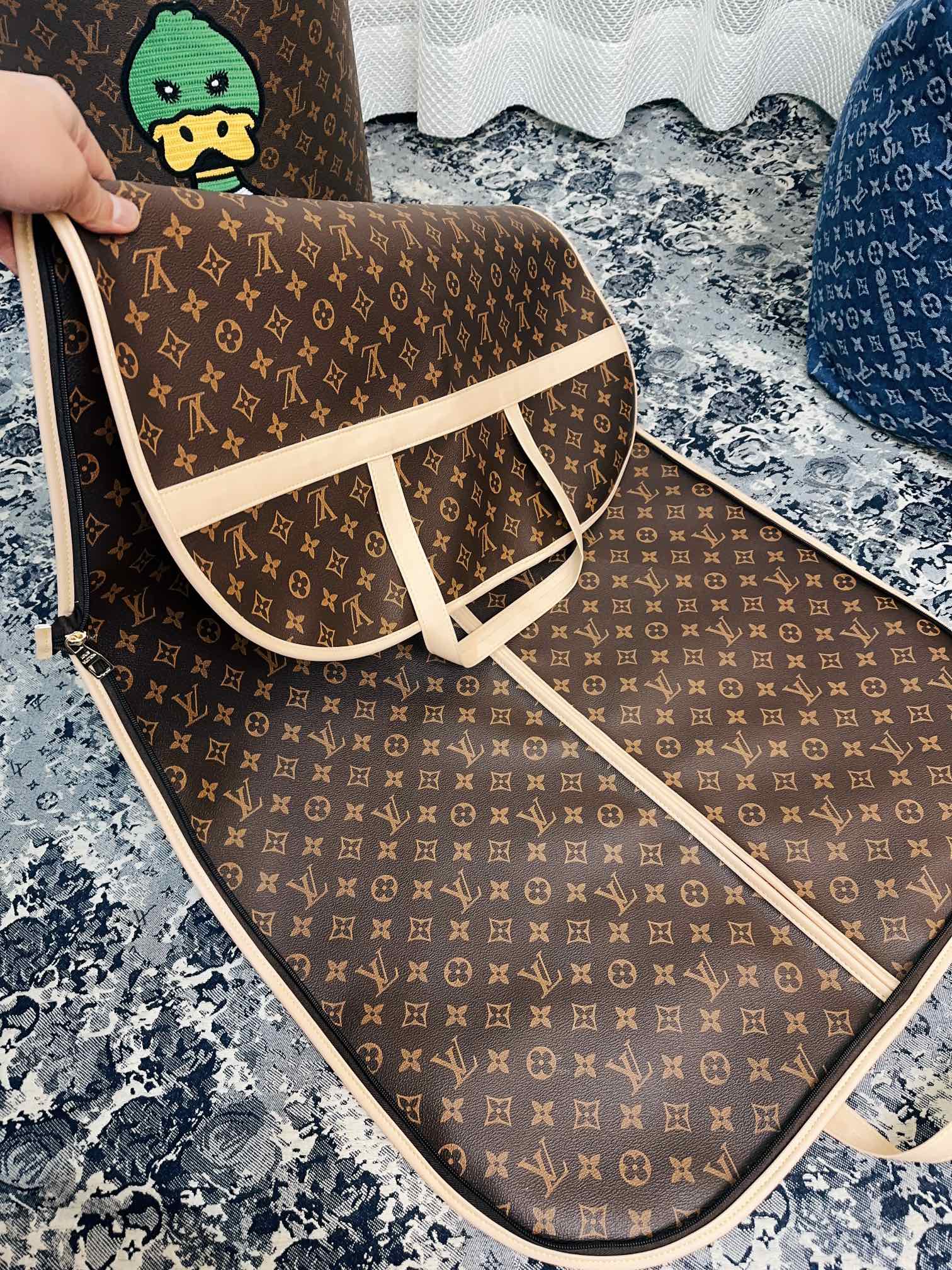 CUSTOM LV GARMENT BAG