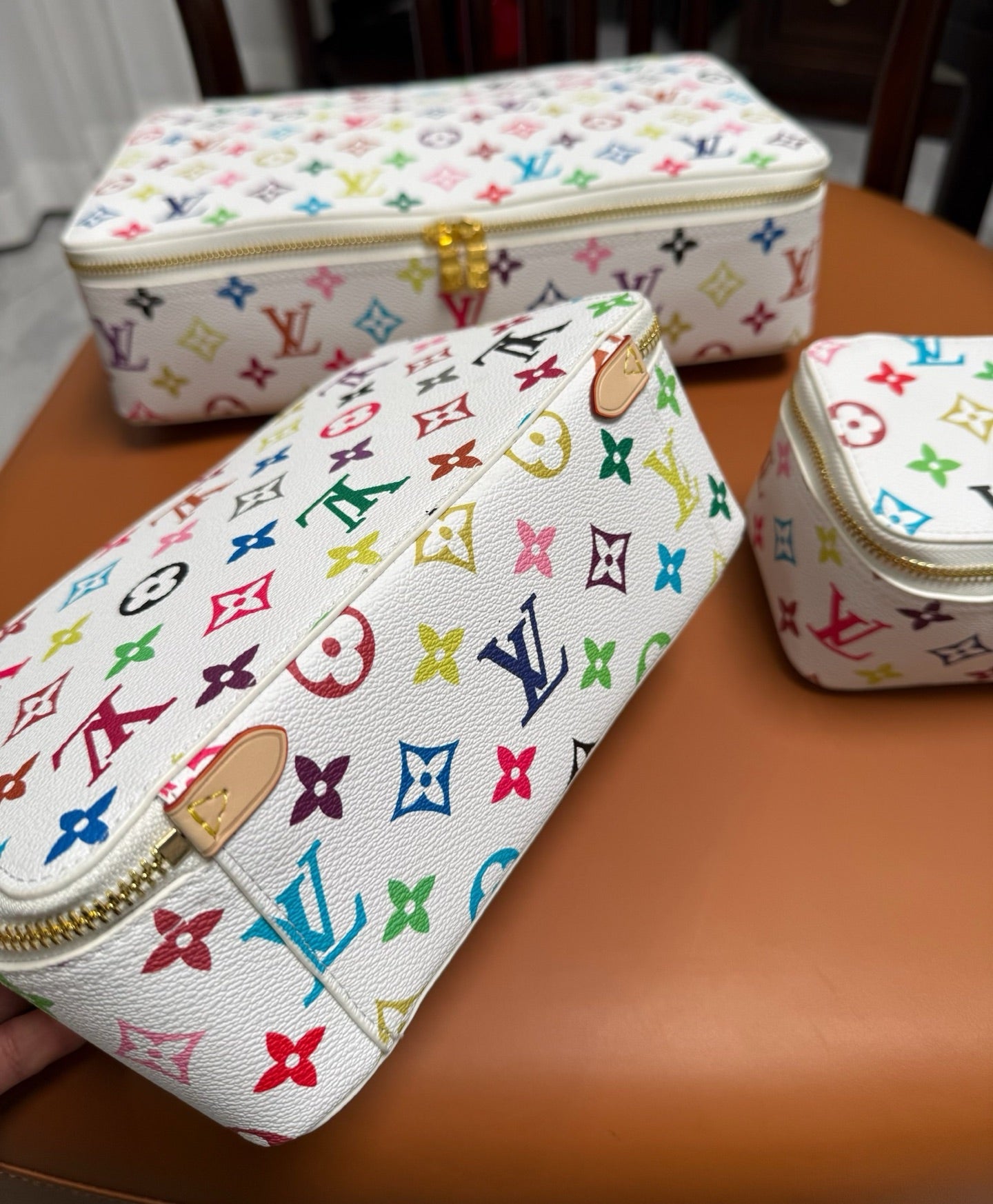 CUSTOM LV MAKE UP 3 IN 1 POUCH SET (MULTICOLOUR)