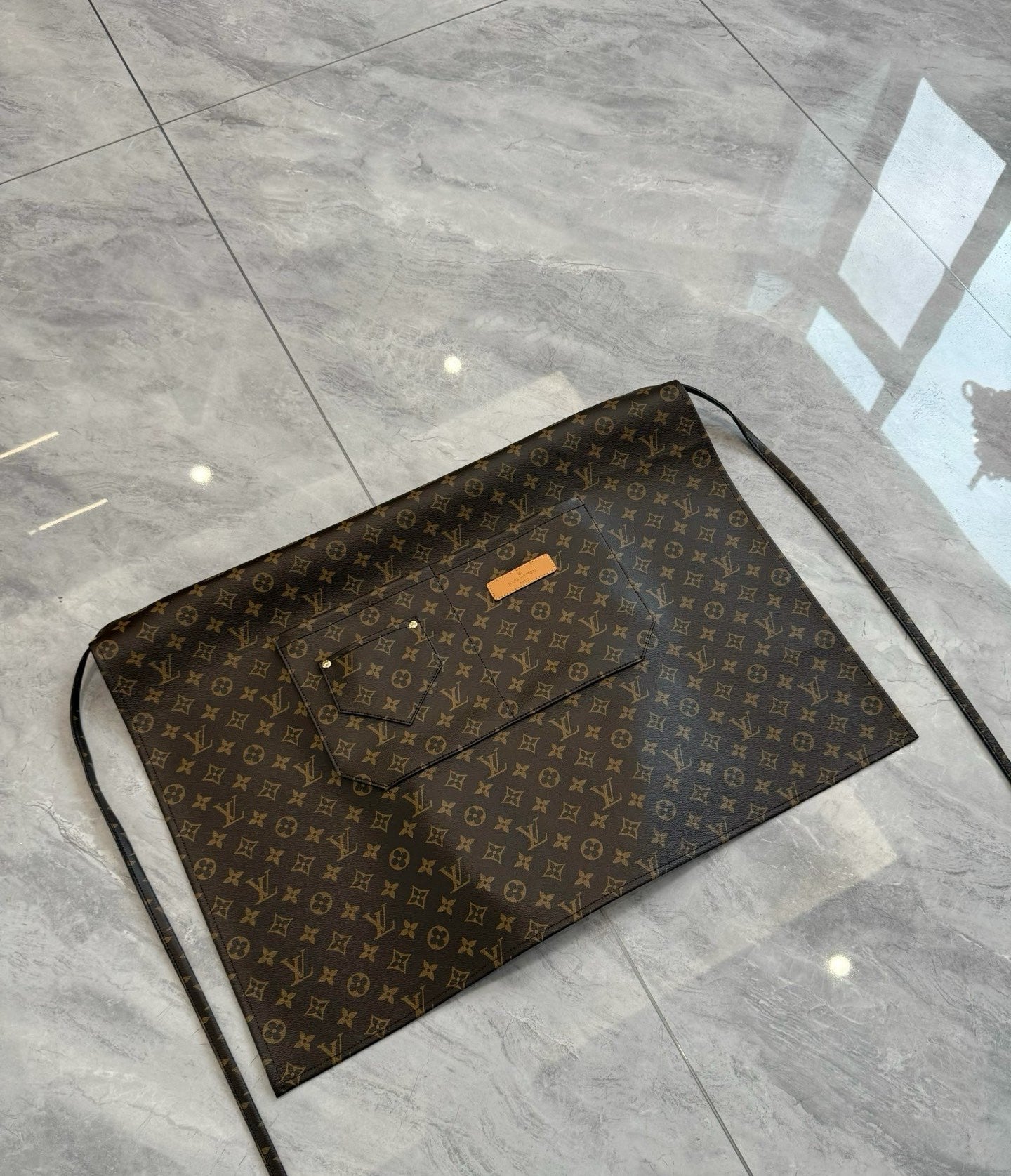 CUSTOM LV LEATHER APRON