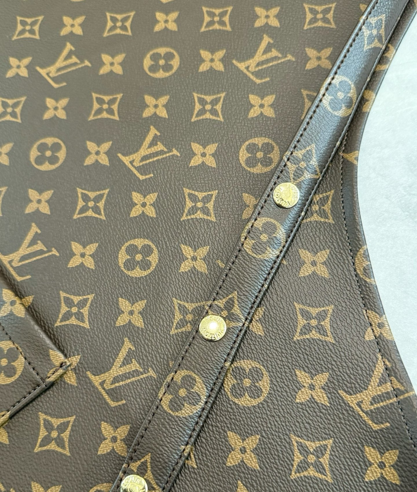 CUSTOM LV LEATHER APRON