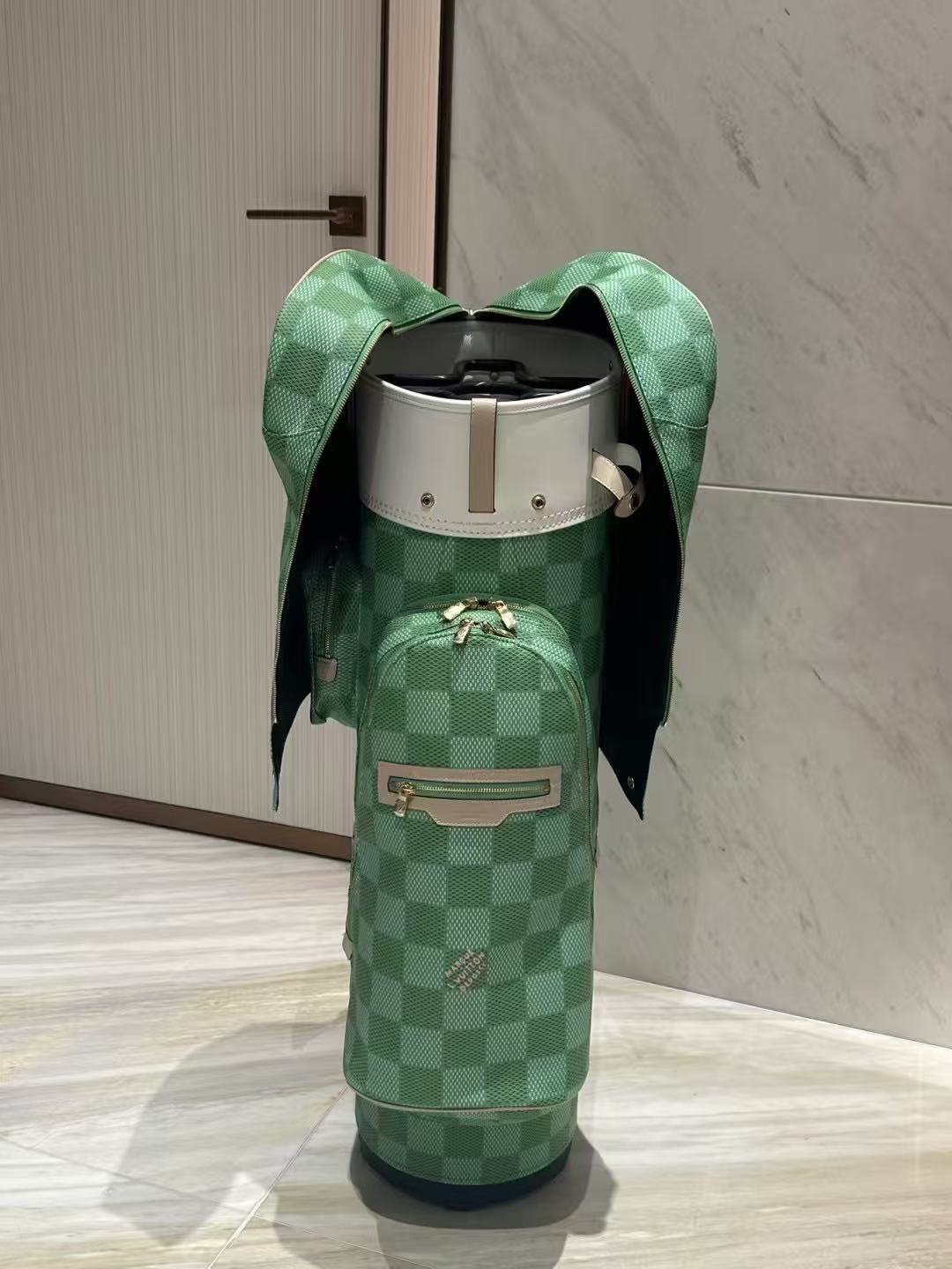 CUSTOM LV GOLF BAG