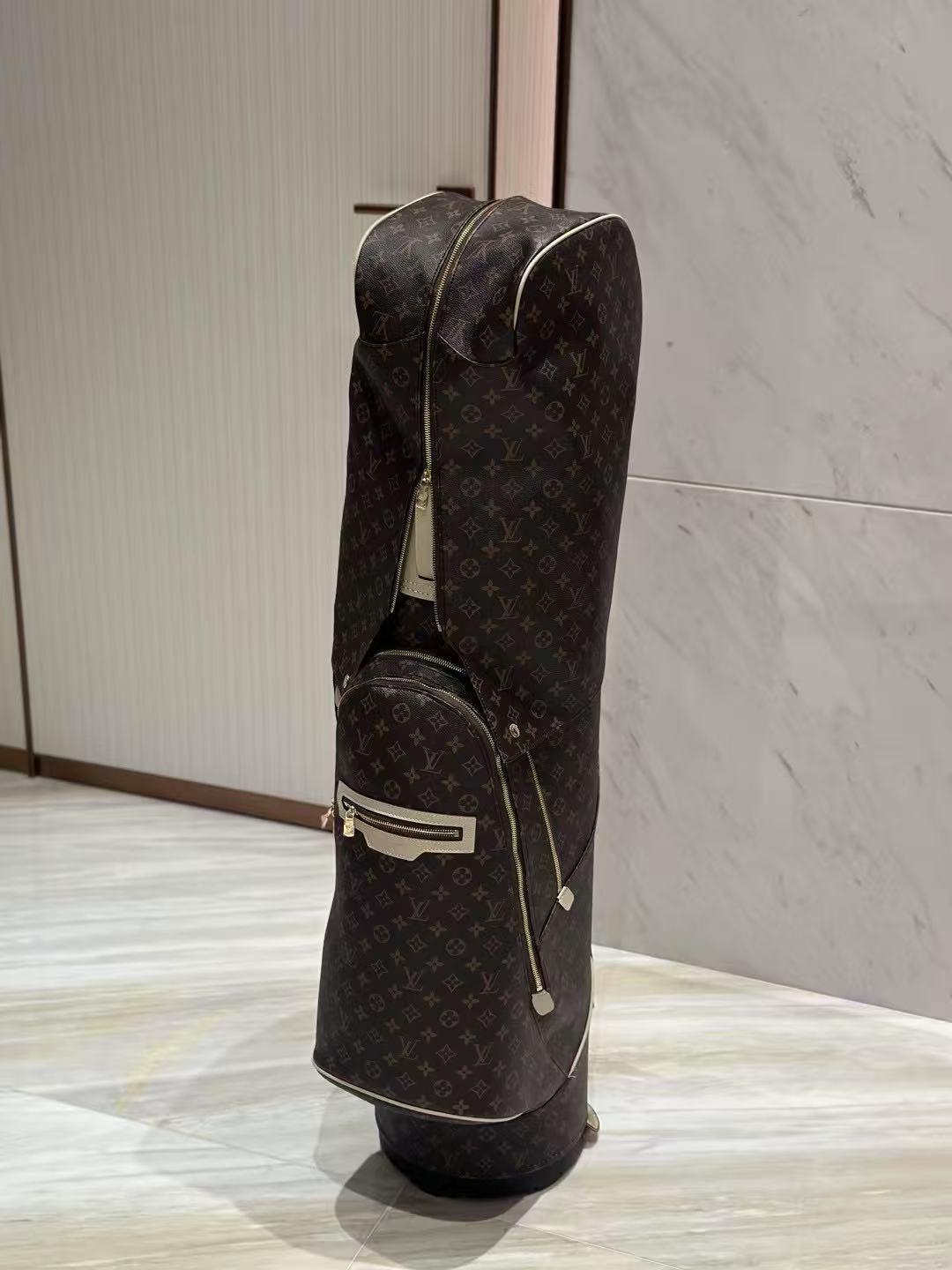 CUSTOM LV GOLF BAG