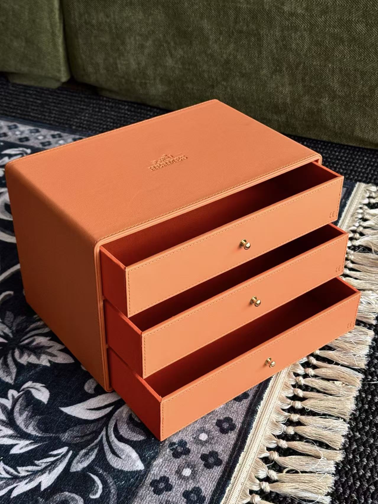 HERMES ACCESSORIES BOX (3 LAYERS)